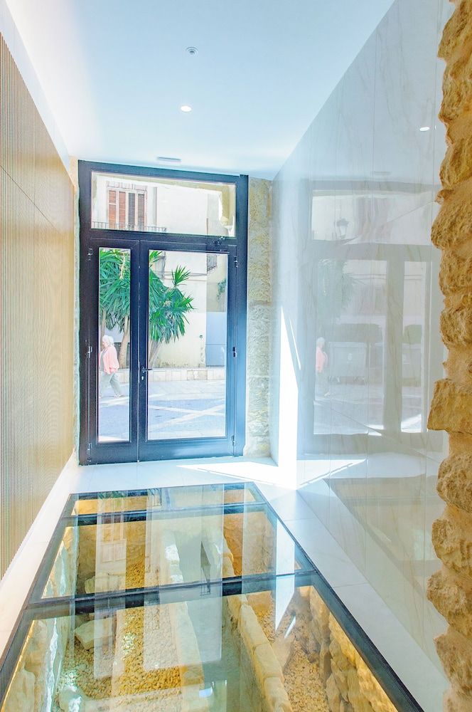 Myflats Luxury Cathedral 2