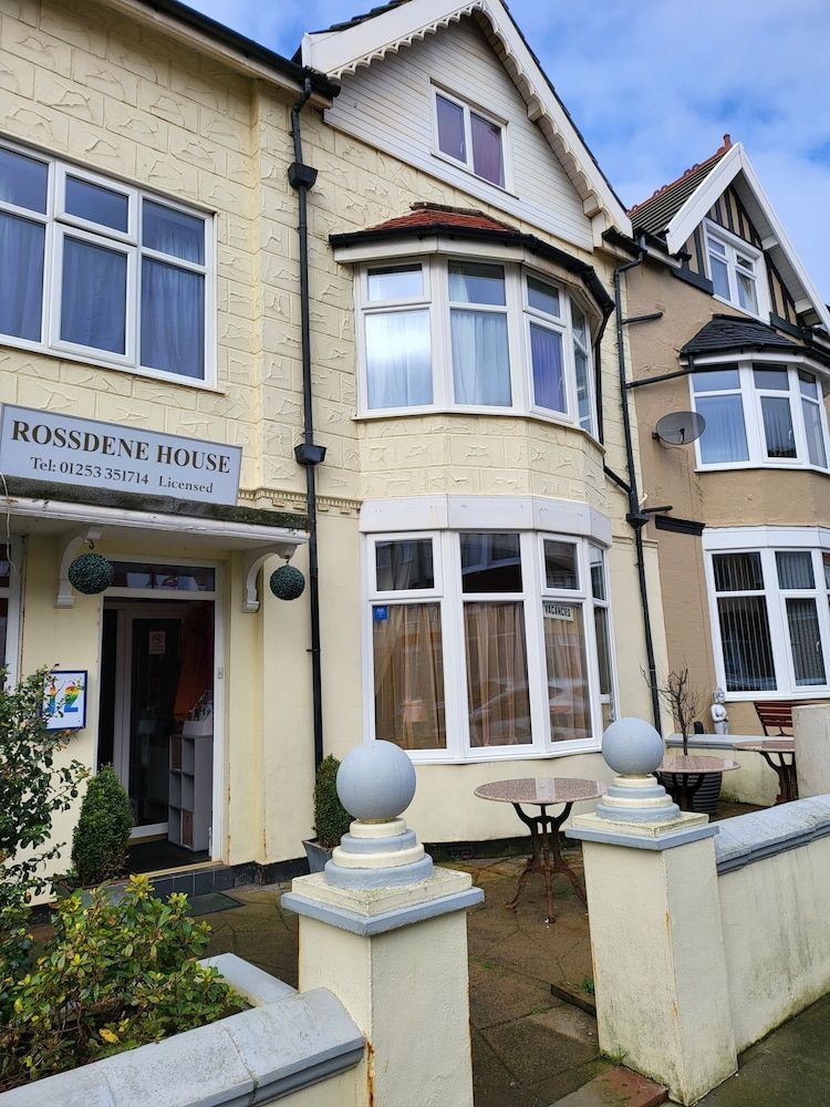 Rossdene House 1