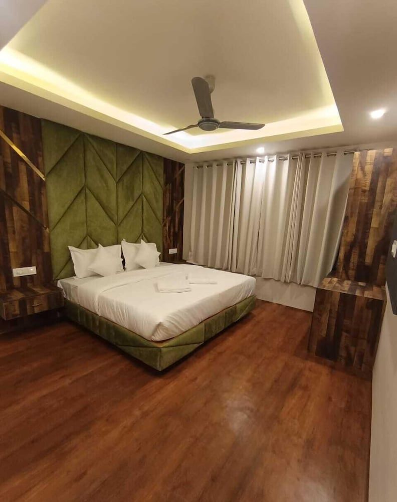 Hotel Khyber By Angl Wings 2