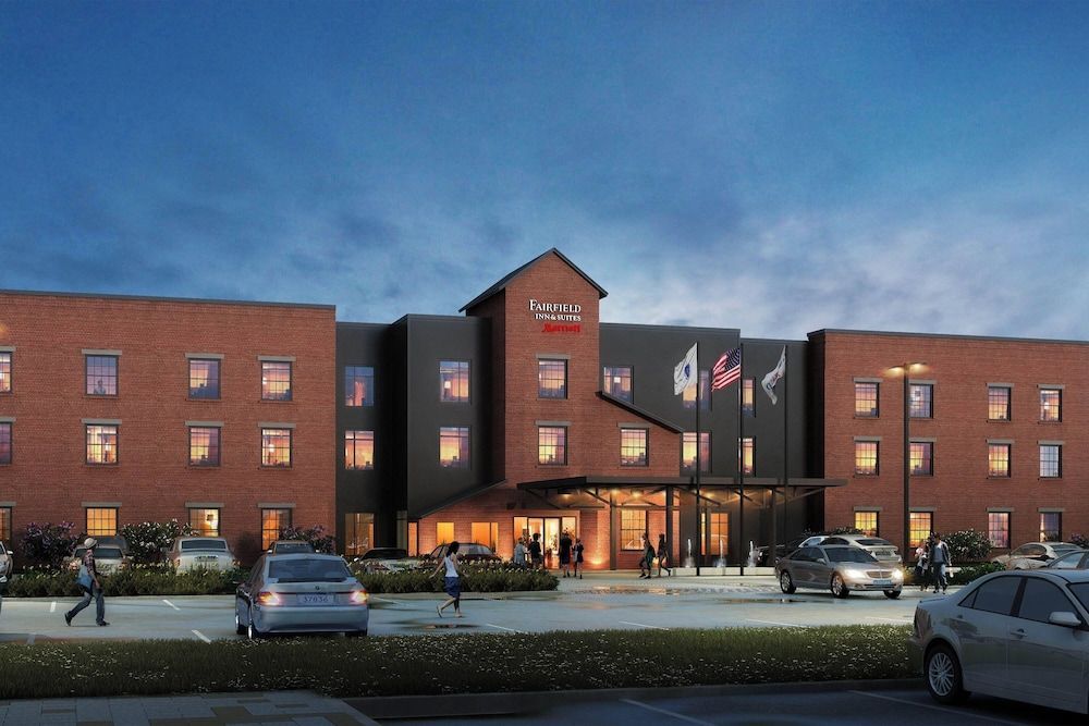 Fairfield Inn & Suites by Marriott Williamstown 1