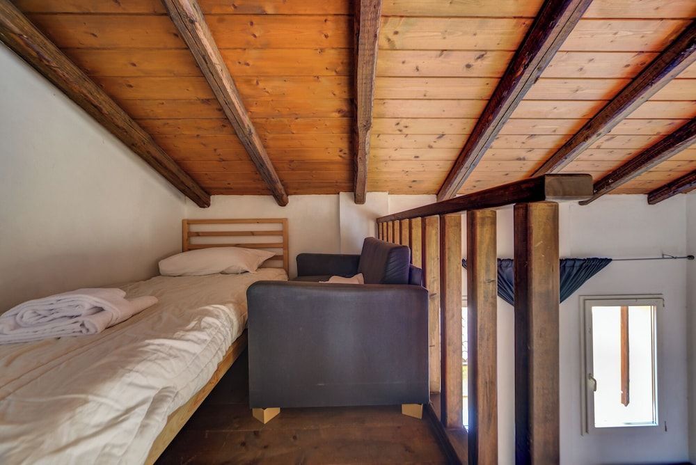 Nosadella Mezzanine by Wonderful Italy 2