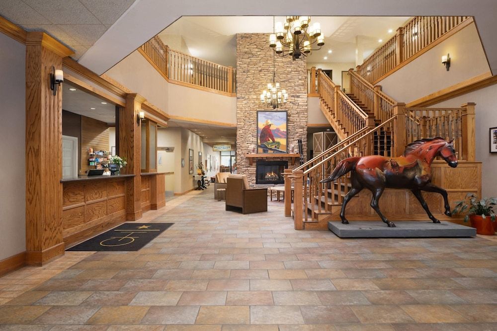 The Golden Hotel, an Ascend Collection Hotel 2