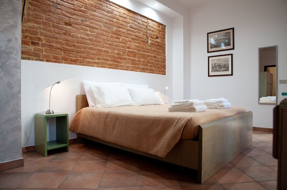 La Corte 2