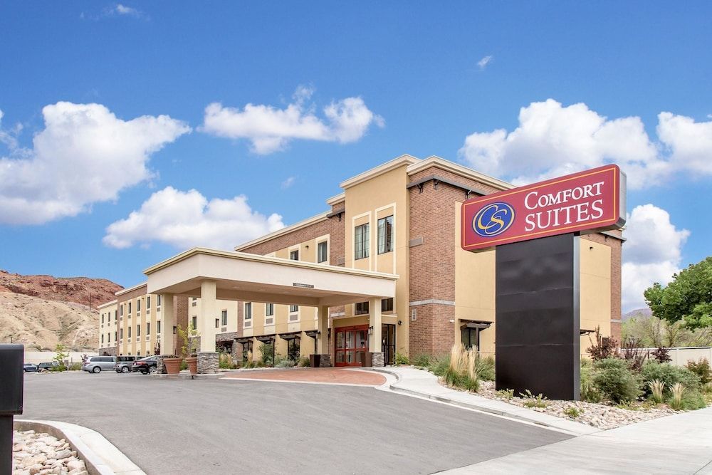 Comfort Suites Moab near Arches National Park 1