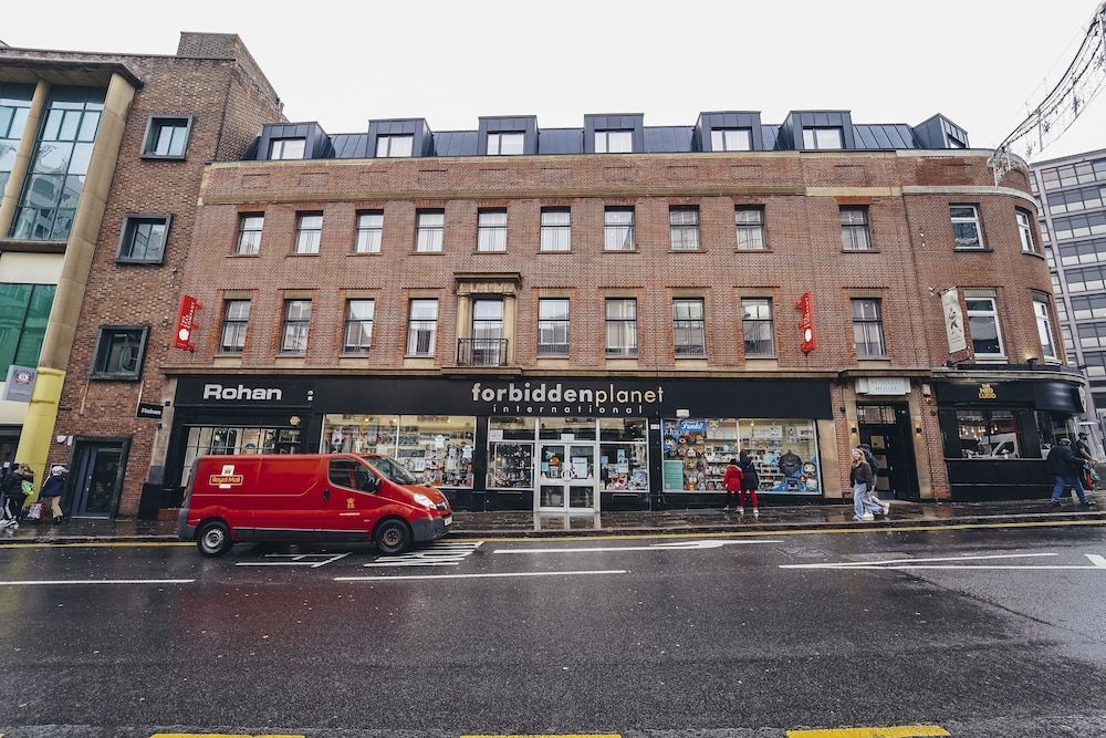 The Stay Company, Whitefriars House 1