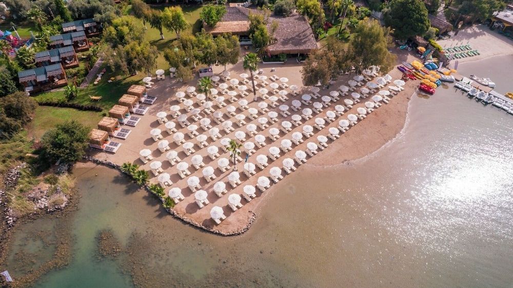 Sugar Beach Club 1