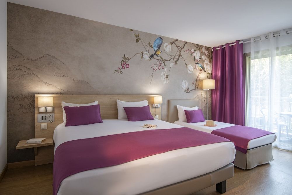 Hotel Chambord 1