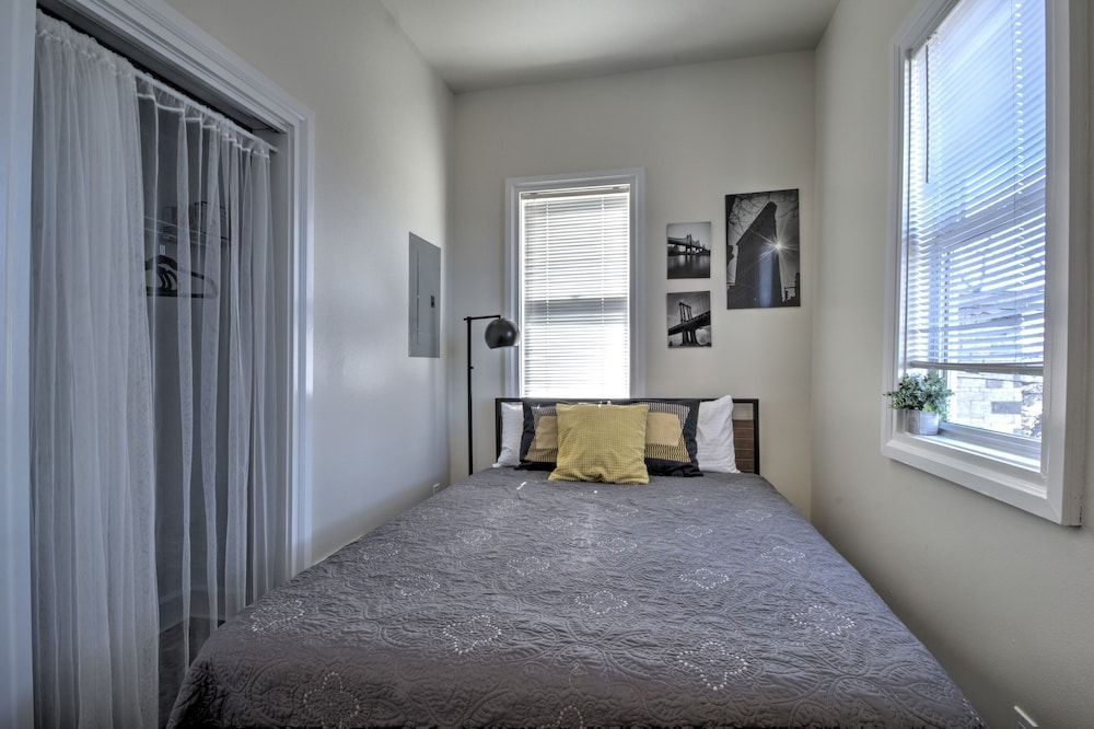 Capitol Hill Apartments 2