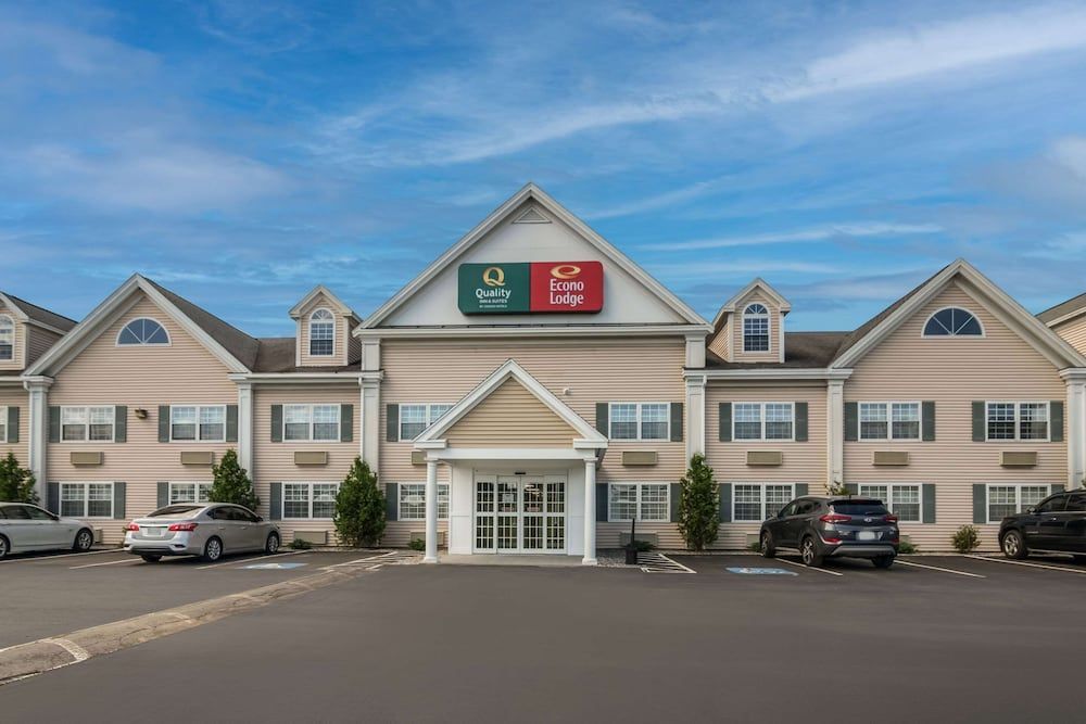 Econo Lodge Auburn I-95 1