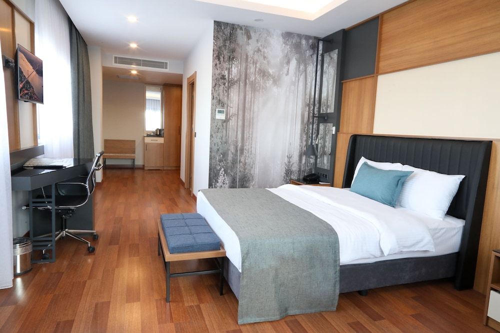 Expoist Hotel 2