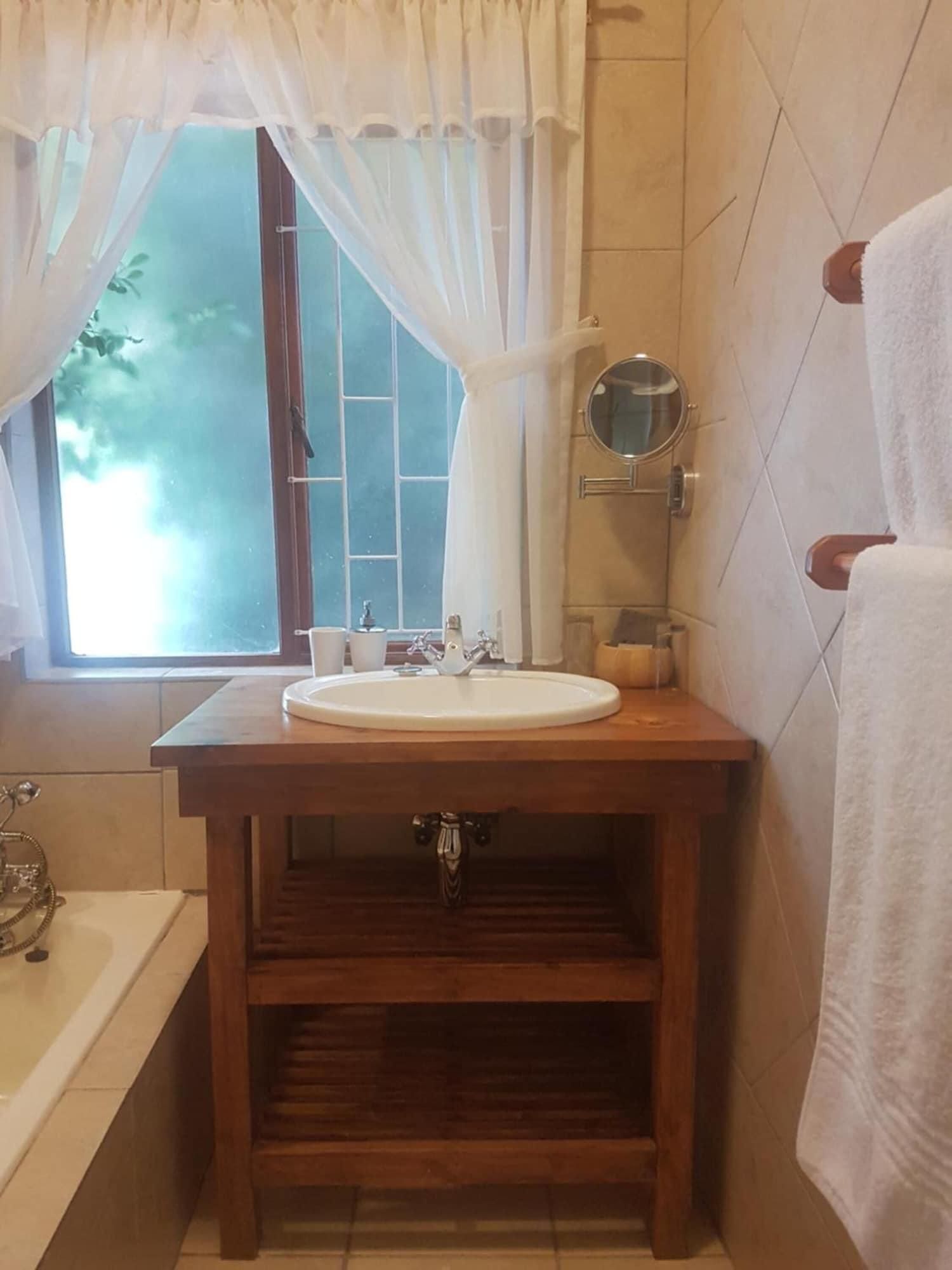Assegaaibosch Country Lodge 2