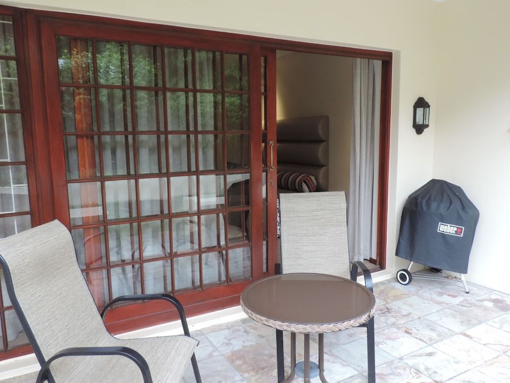 Milkwood Lodge - Hermanus 2