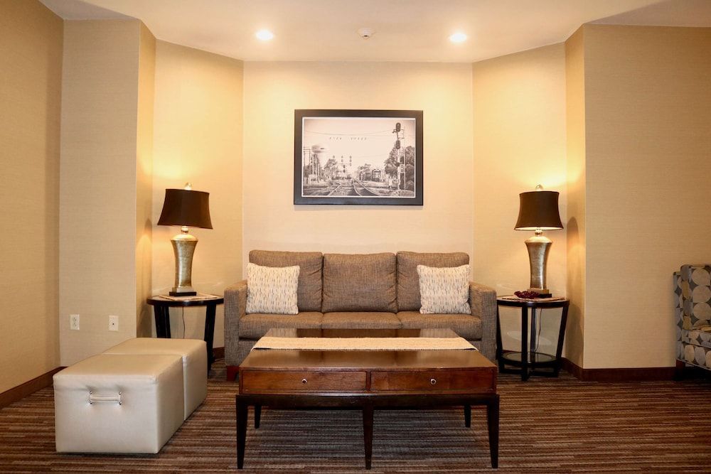 Best Western Fostoria Inn & Suites 2