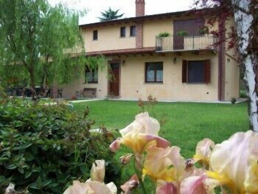 Agri Village Pavia 1
