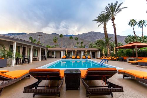 Little Paradise Hotel 1