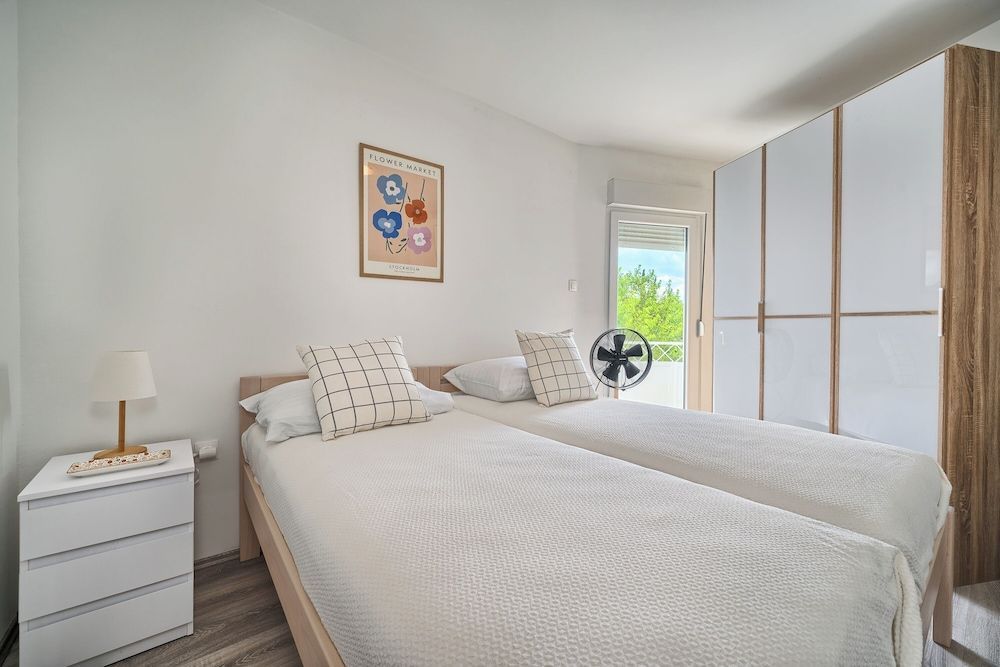 Adriatic Retreat Meje, 4 min walk to the beach 2