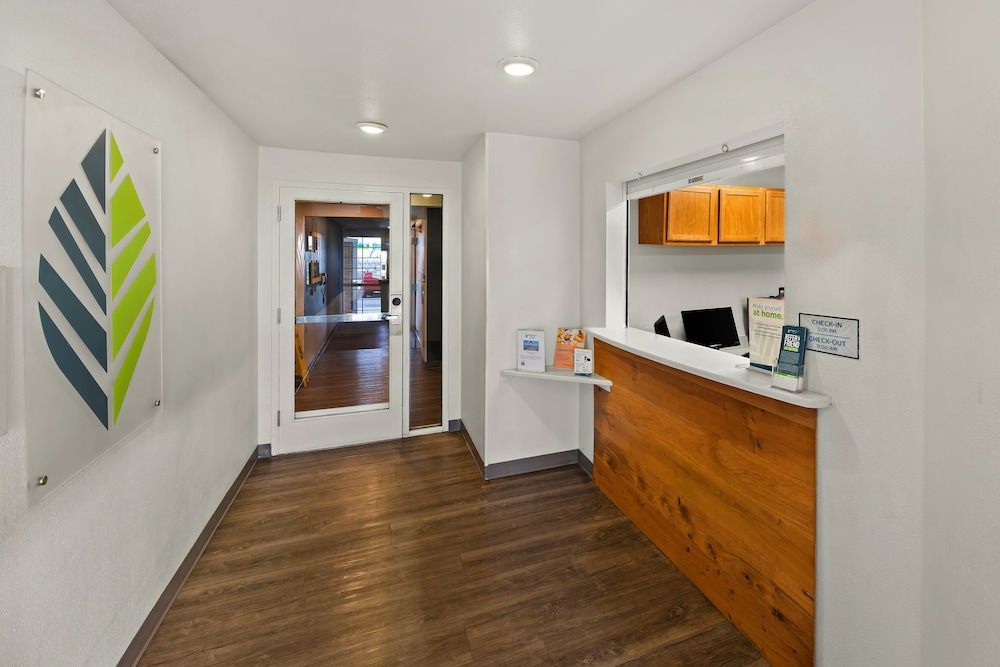 WoodSpring Suites El Paso 2