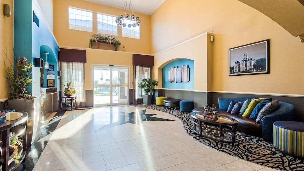 Best Western Plus Cutting Horse Inn & Suites 2
