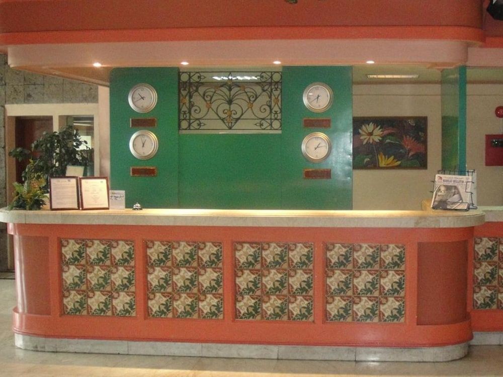 La Fiesta Hotel 1