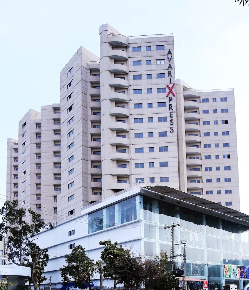 Avari Xpress Gulberg 2
