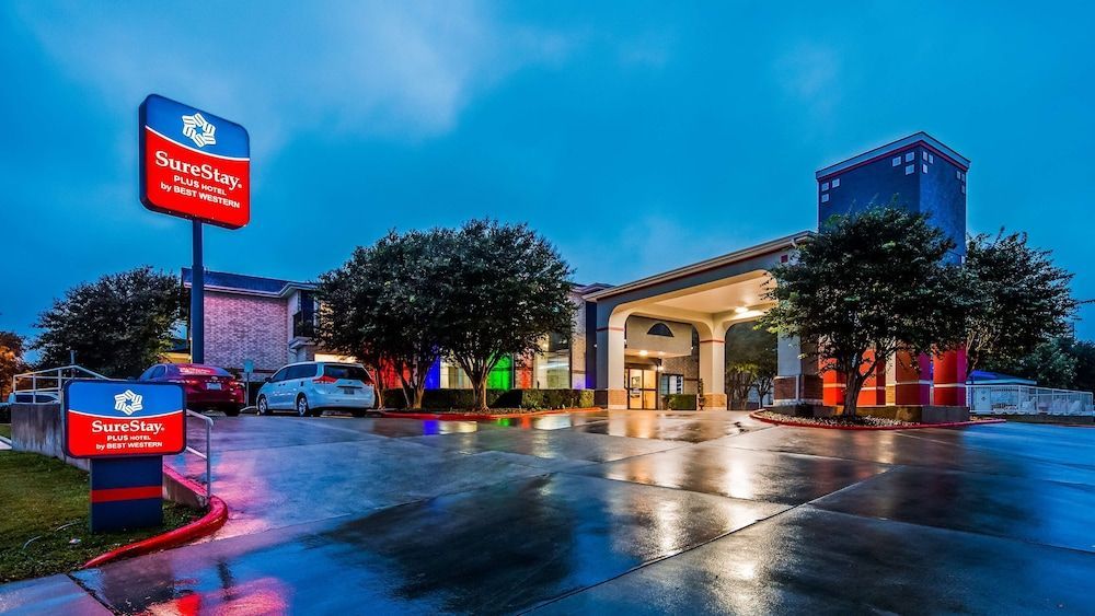 SureStay Plus by Best Western San Antonio Airport 1