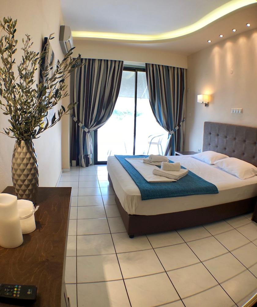 OLEANDER APARTMENTS 1