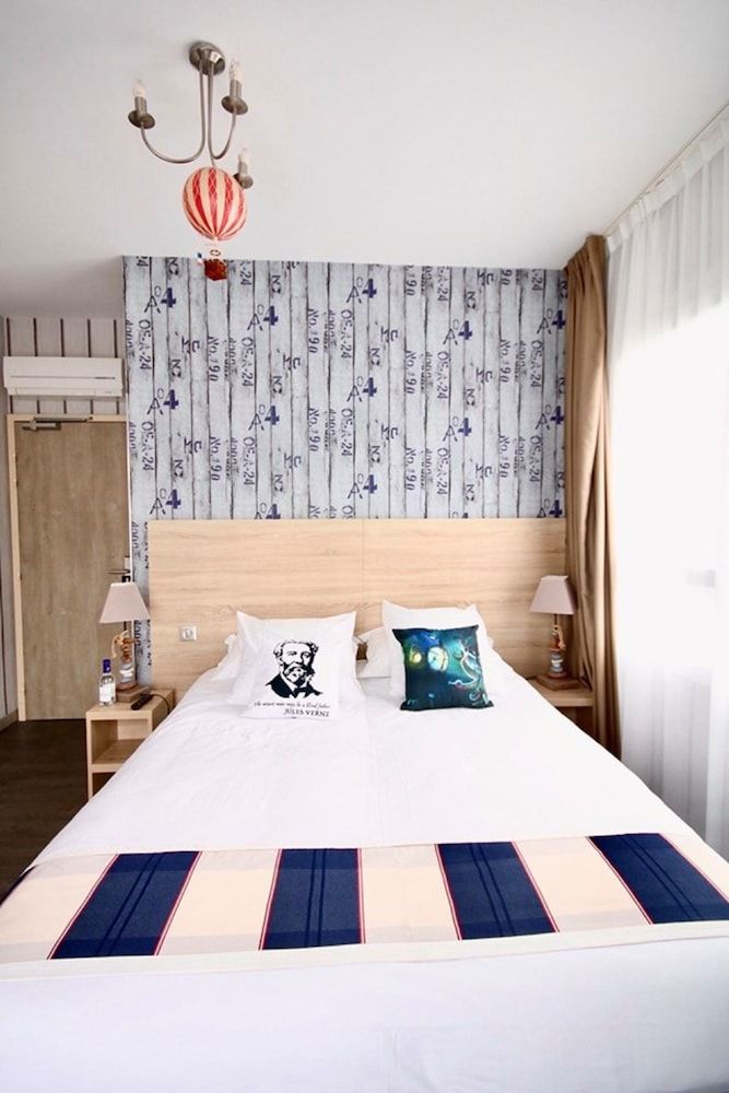 The Originals Boutique, Hôtel Lakeside, Biscarrosse , Lac 1