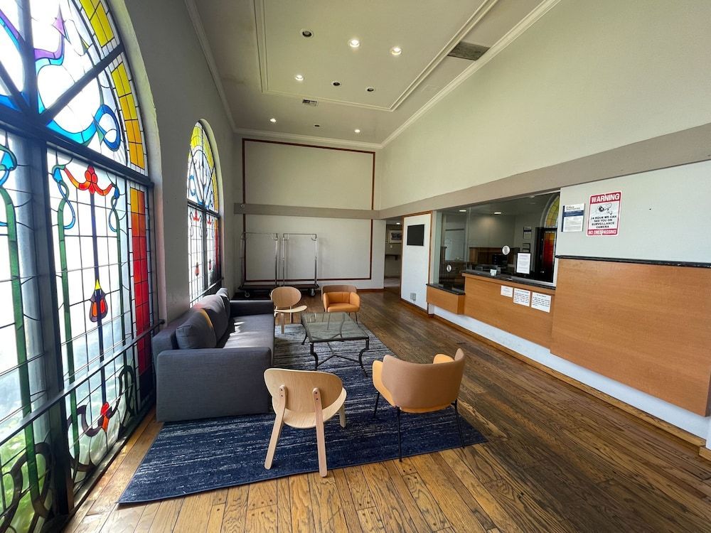 Portside Inn & suites 2