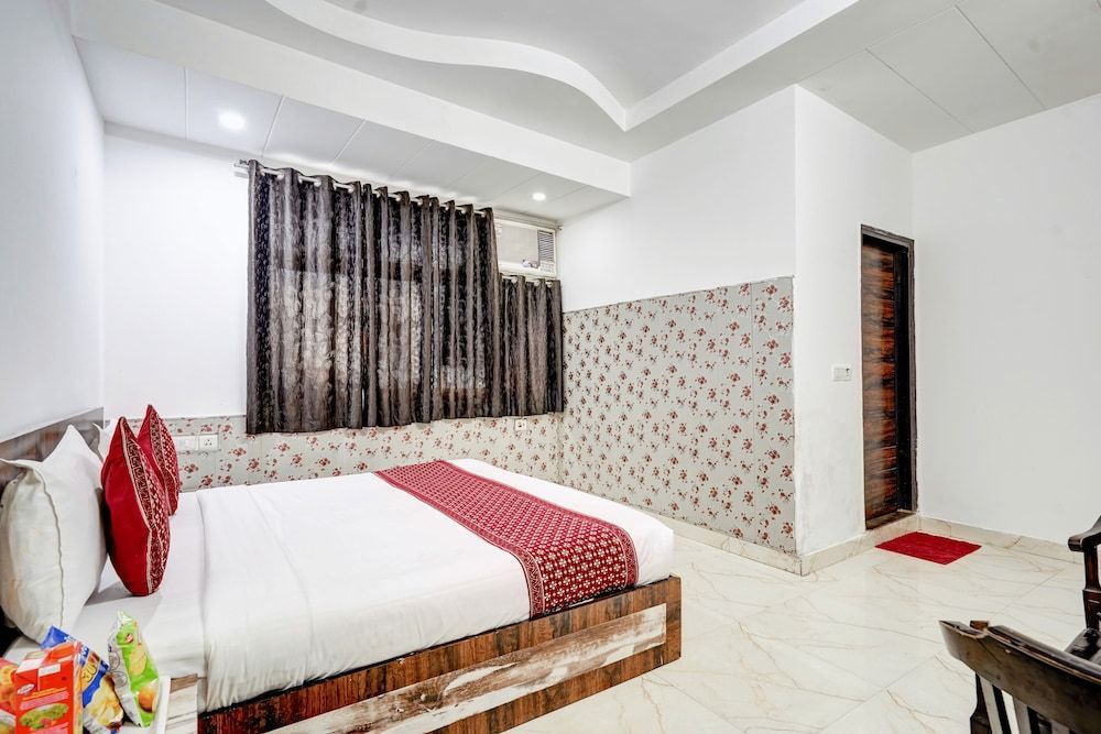 Hotel Amour By RMR Hotels 2