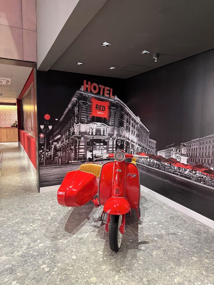 Radisson RED Ibirapuera 2