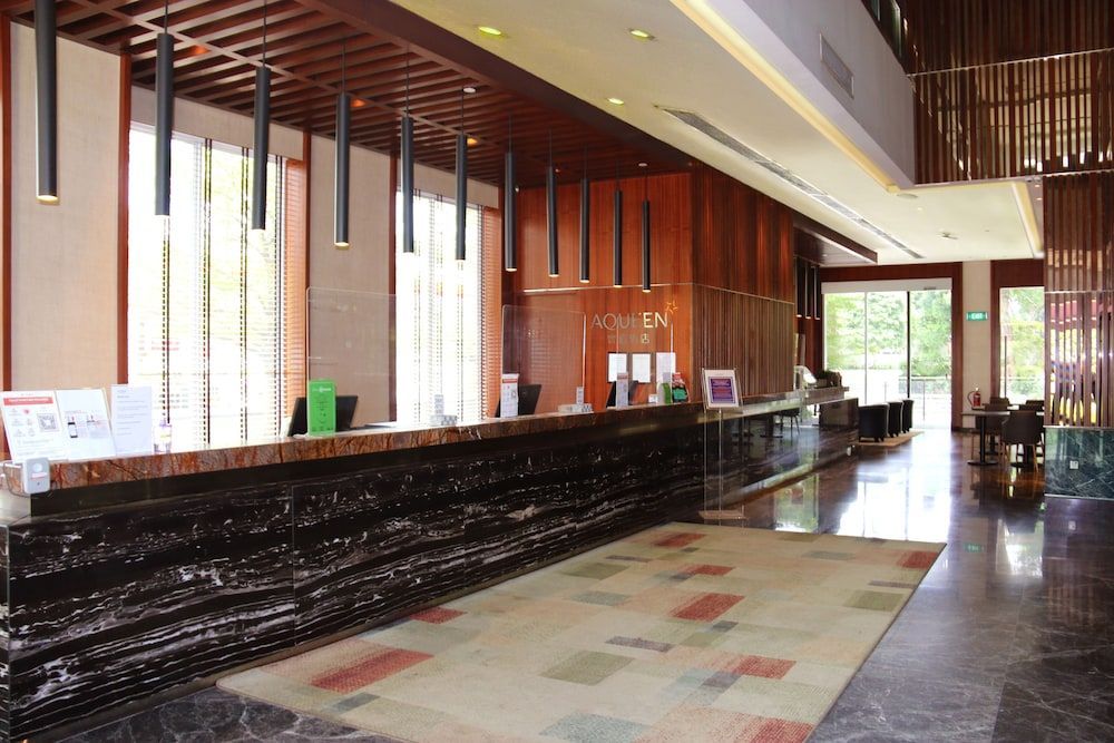 Aqueen Hotel Paya Lebar 2