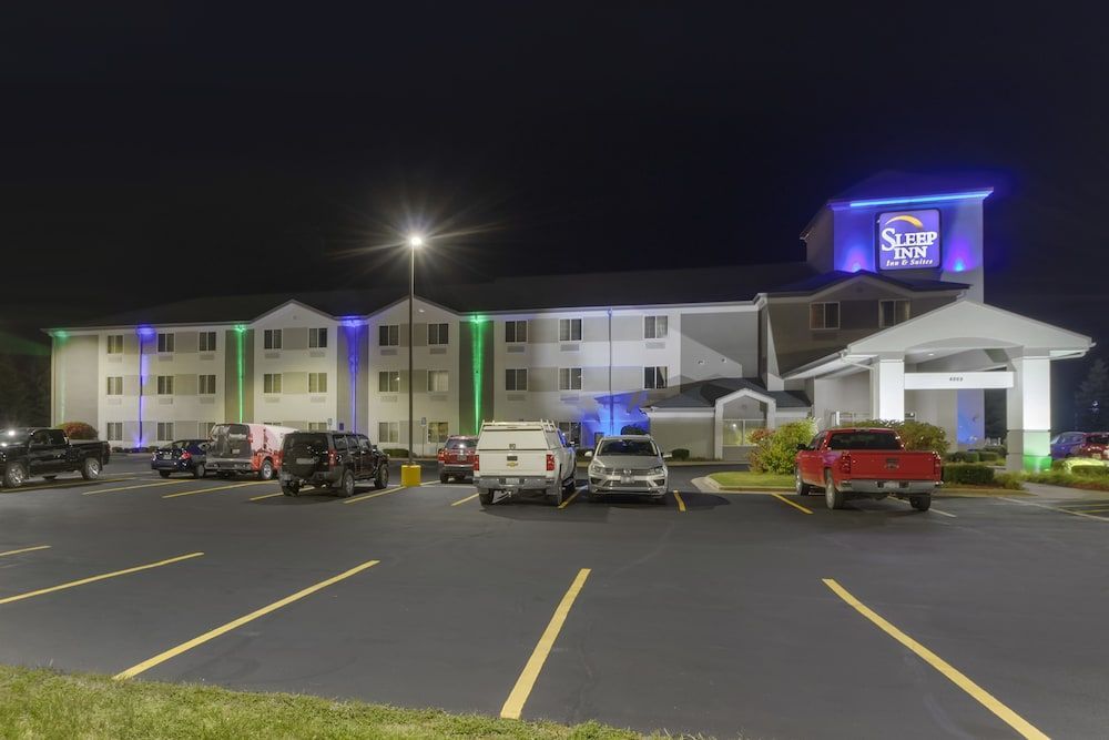 Sleep Inn & Suites Allendale 1