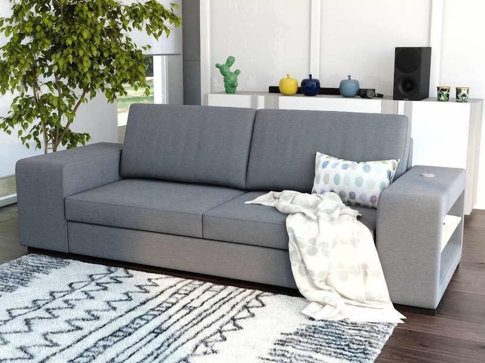 Spacious Modern Flat, 100 m2 in The Heart of City Center 1