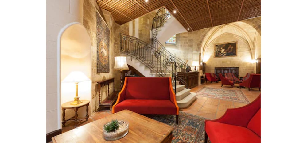 Hôtel des Augustins 1