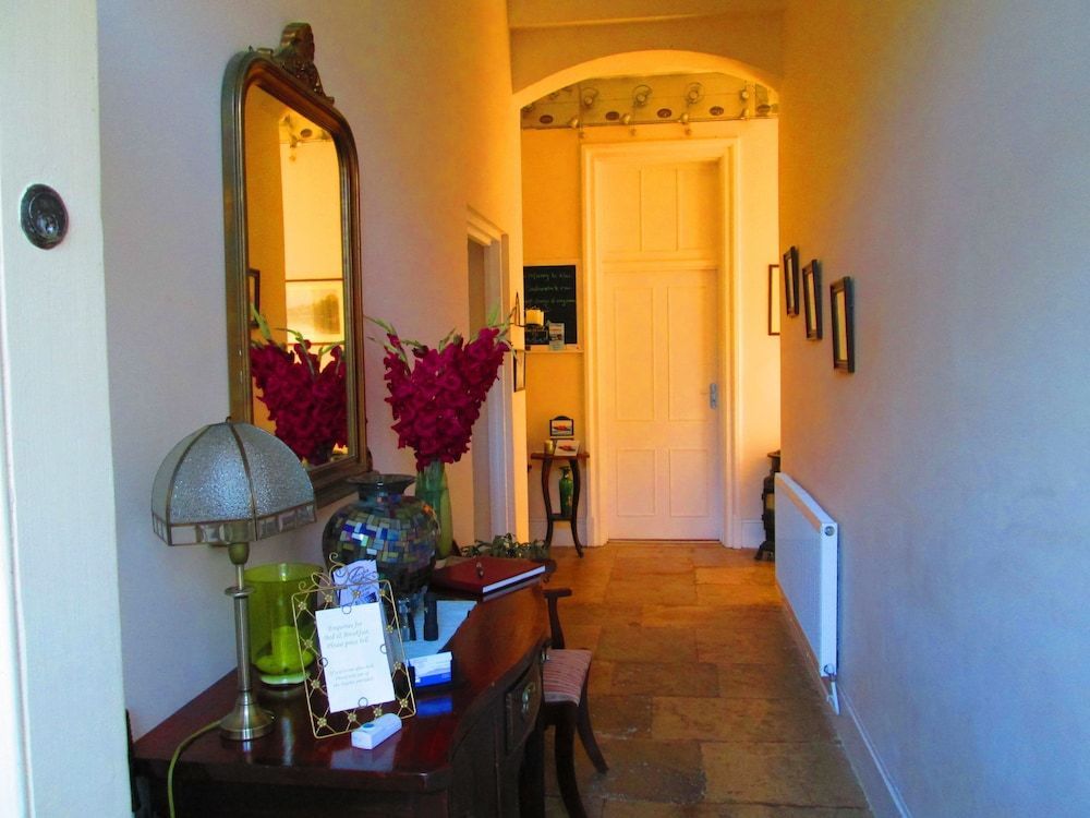 Weston Manor 2