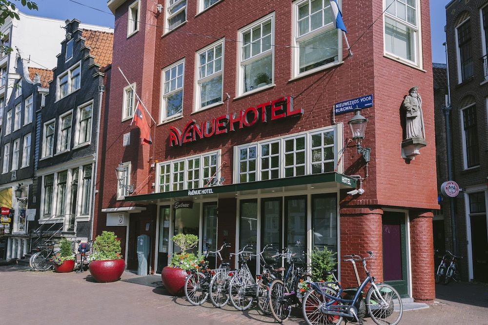 Avenue Hotel 1