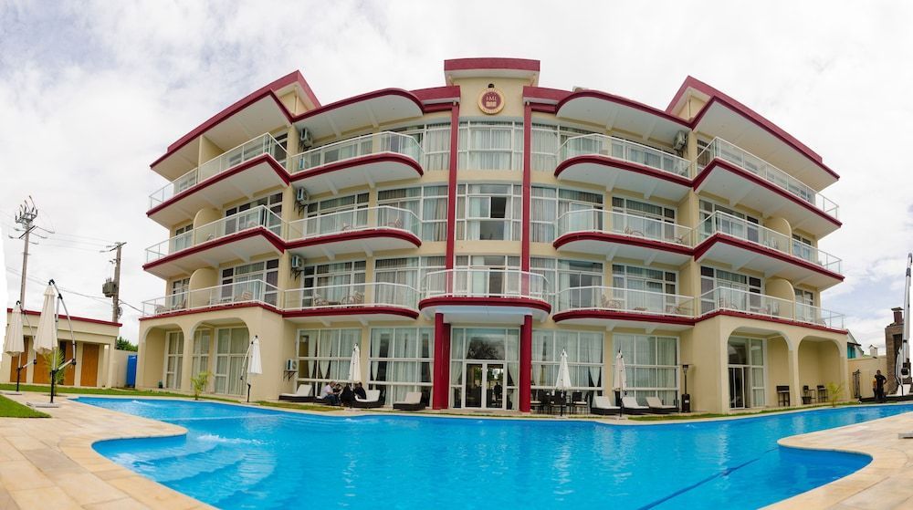Hôtel MENABE'L 1