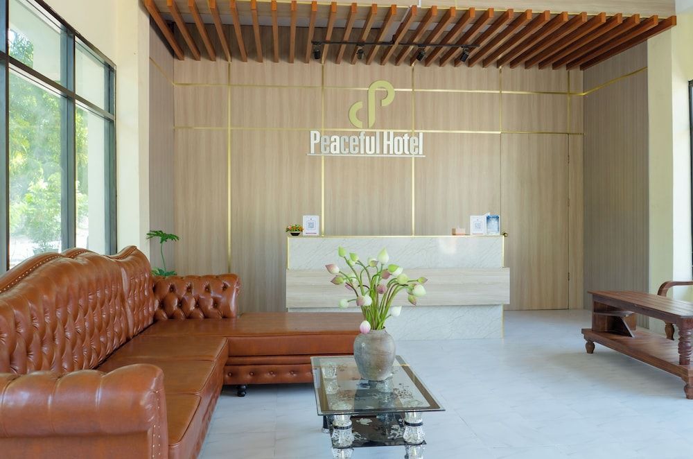 Peaceful Hotel 1