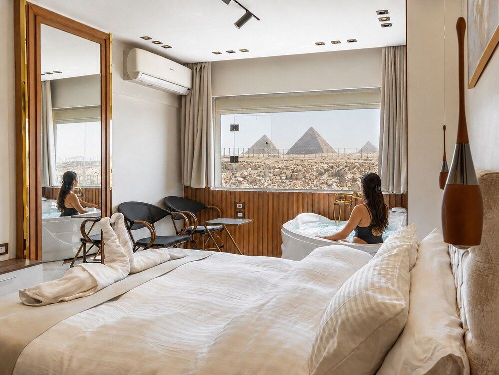 Shiny Pyramids Boutique Hotel 1
