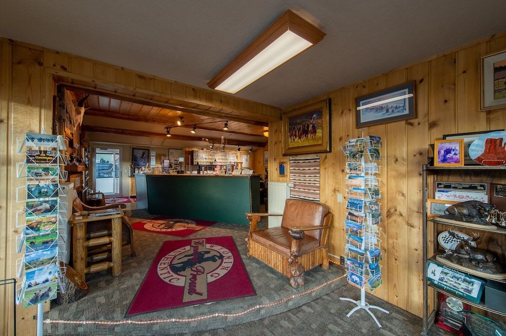 Antler Inn 2