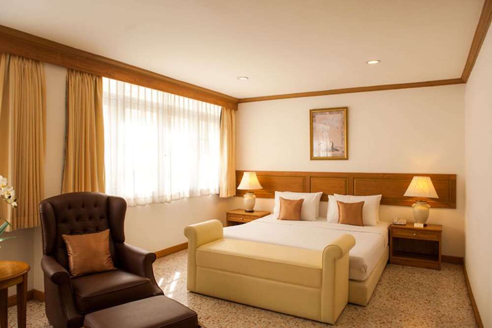 Lido Beach Hotel 1
