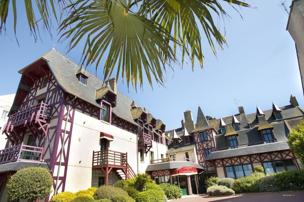 Manoir Du Cunningham 1