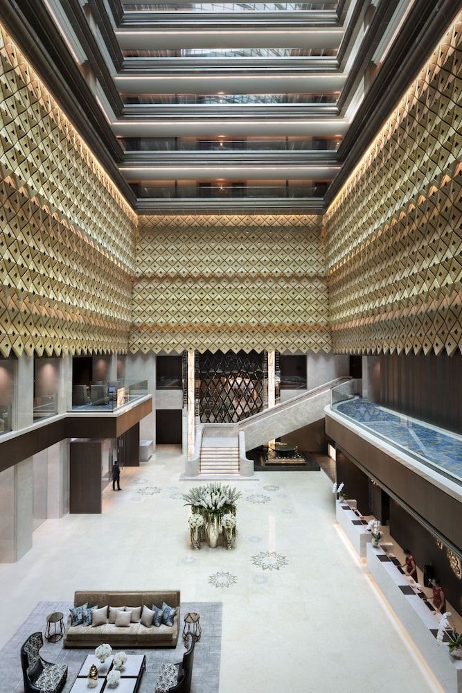 Lancaster Bangkok 2