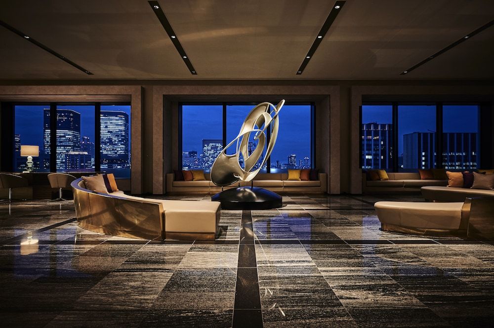The Royal Park Hotel Iconic Osaka Midosuji 1
