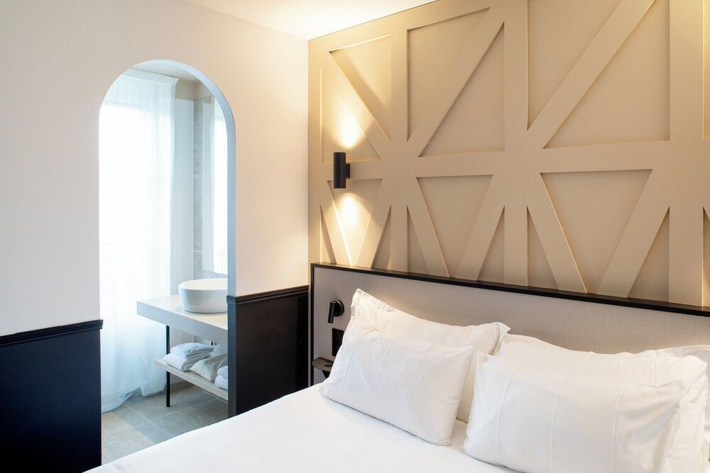 Logis Hotel Darcy Dijon Centre 1
