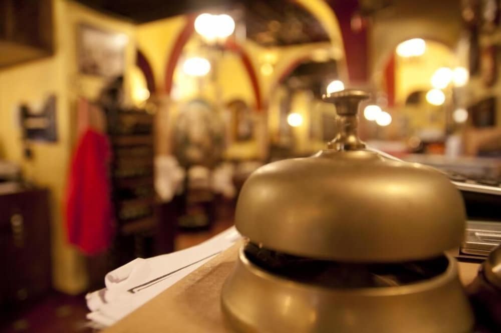 Hotel Hermanos Macias 2