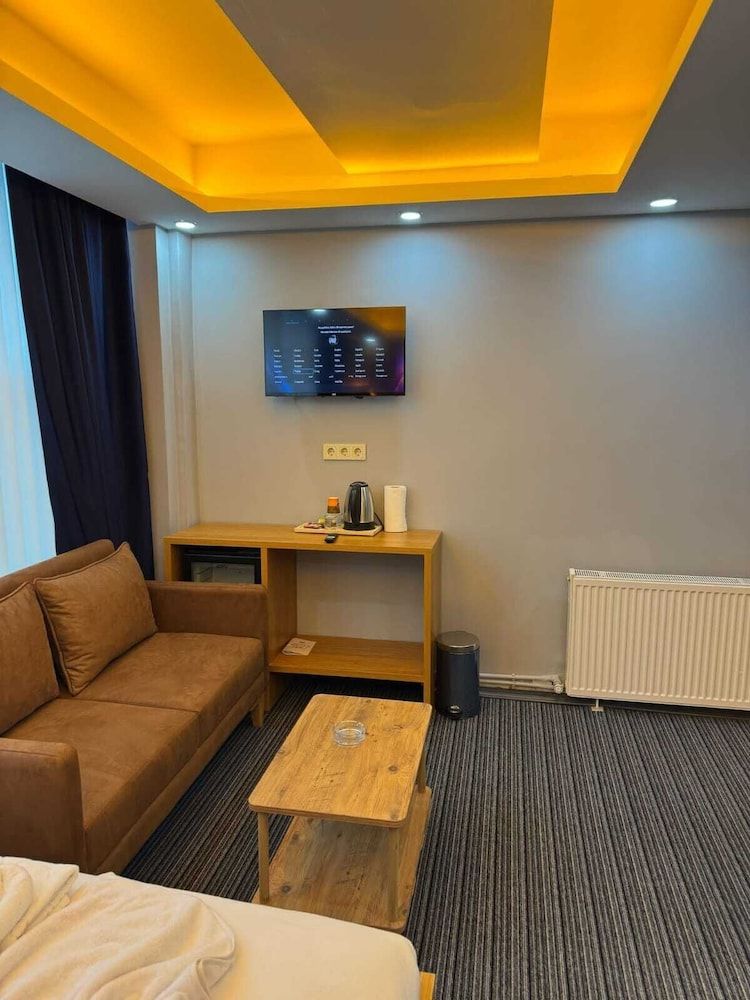 Premium Palace 2