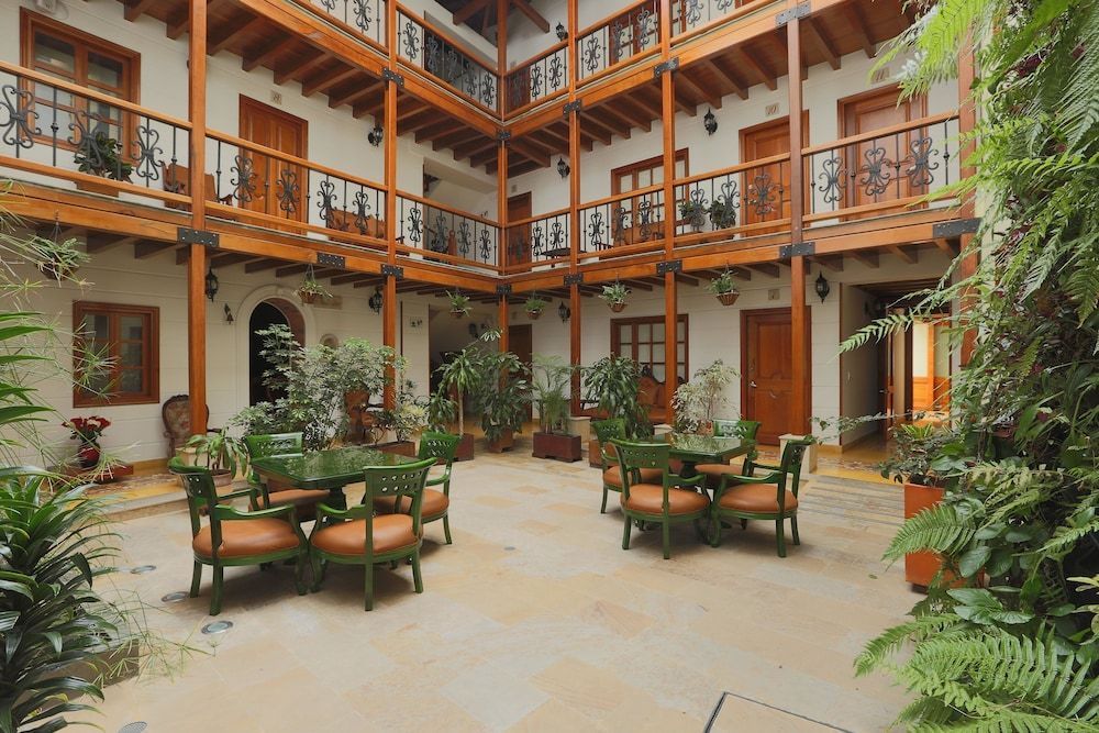 Hotel Santa Lucia Boutique Spa 1