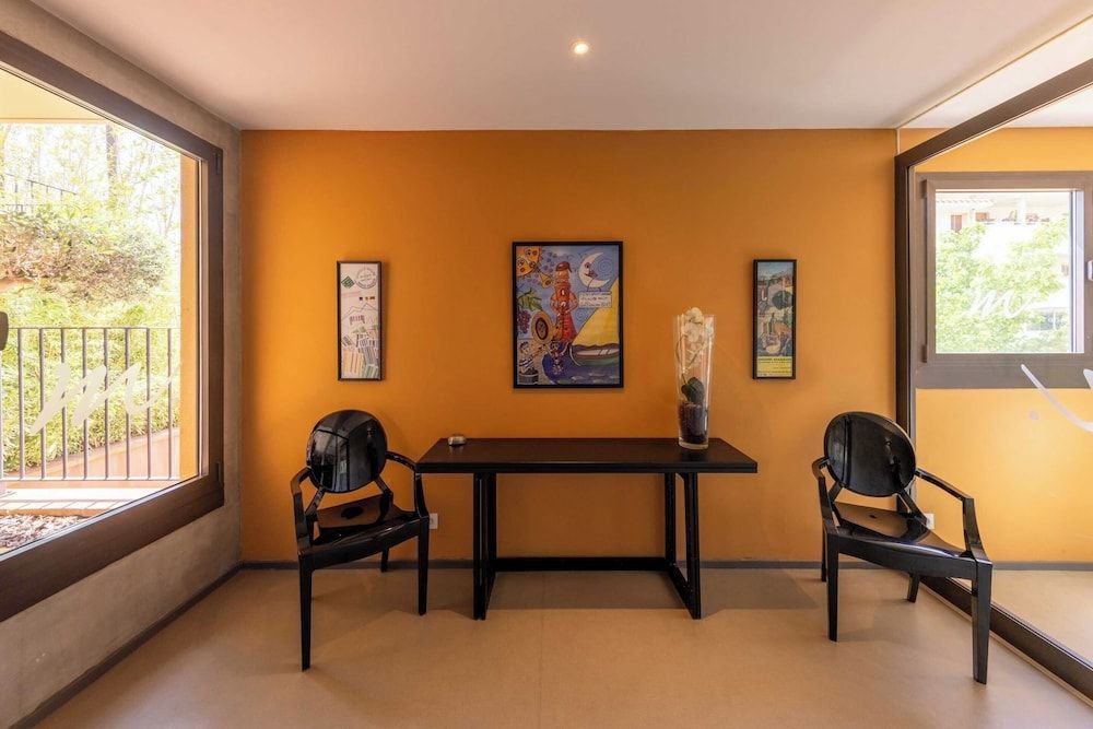 Appartements Hôtel & Spa Le Madeloc 1