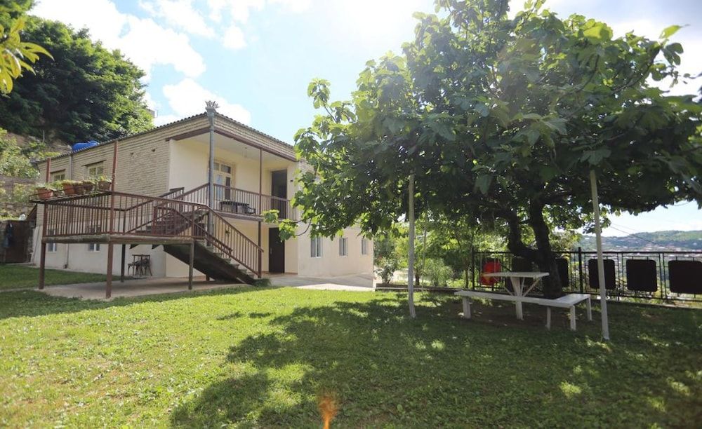 Green House Guest house 1